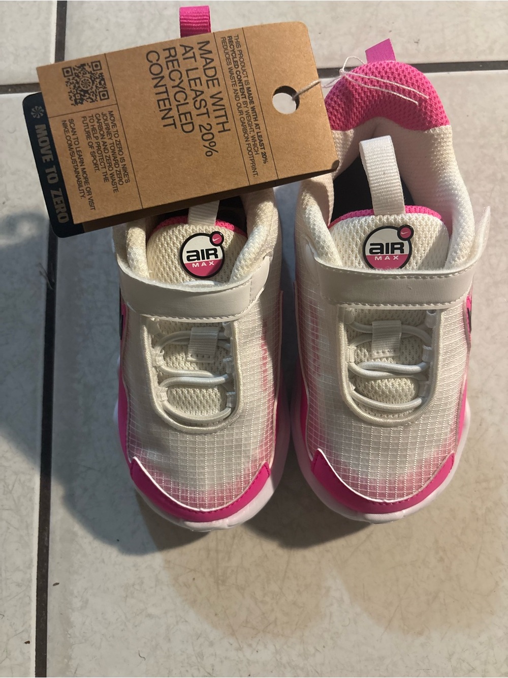 Nike Kids White and Pink Air Max Slip-On Sneakers sz 8C